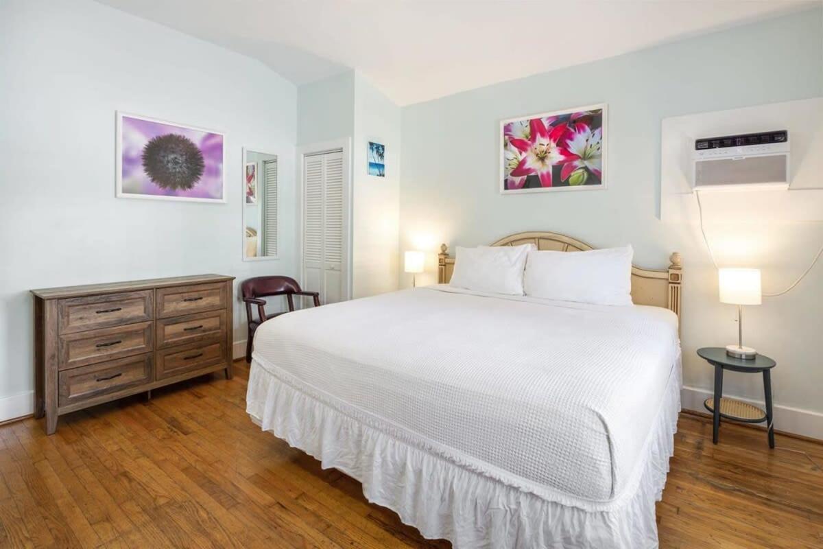 Bananas Foster Guesthouse Key West Bagian luar foto