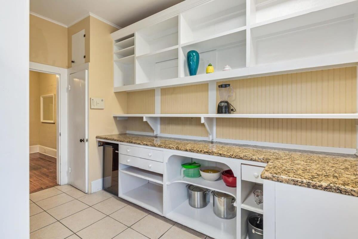 Bananas Foster Guesthouse Key West Bagian luar foto